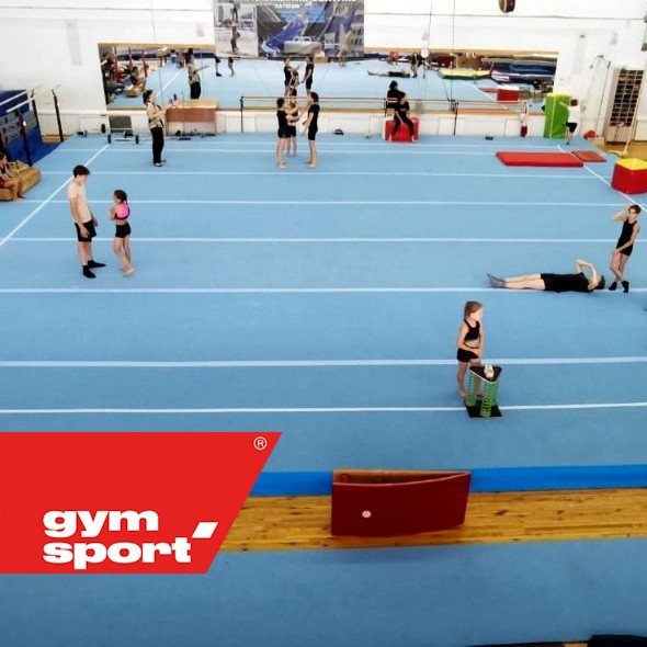 Помост для спортивной акробатики пружинный GYMSPORT STRONG 14х14 для ковра 14х14