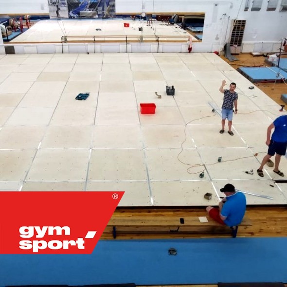 Помост для спортивной акробатики пружинный GYMSPORT STRONG 14х14 для ковра 14х14