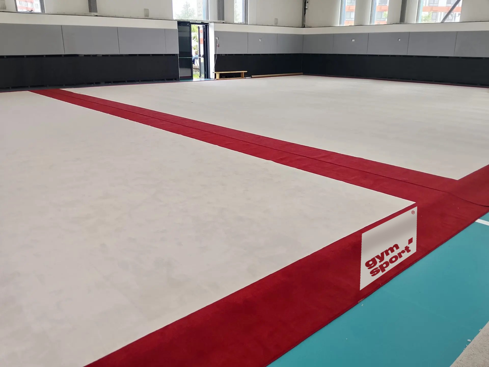 Соревновательный ковер для художественной гимнастики GYMSPORT PROF PREMIUM RED 14Х14