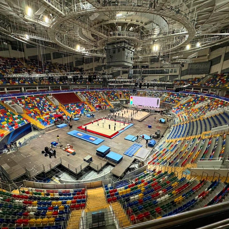 Ковер для спортивной гимнастики и акробатики GYMSPORT STRONG PREMIUM RED 14x14