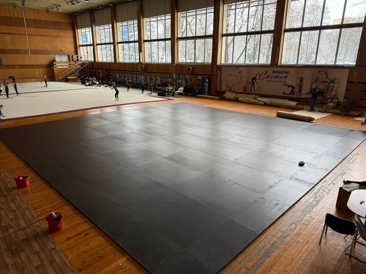 Помост для художественной гимнастики GYMSPORT RHYTHMIC с амортизаторами 5х5 для ковра 6х6