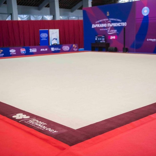 Ковер для художественной гимнастики Sport Technology полный комплект - с сертификатом FIG